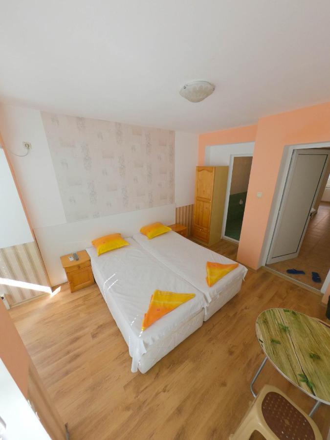 Guest House Gabriel Созополь Экстерьер фото