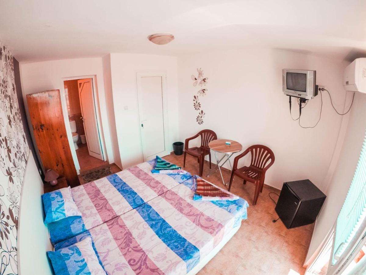 Guest House Gabriel Созополь Экстерьер фото